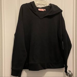 EVRI Womens Black Pullover with Hoodie. Size 1X